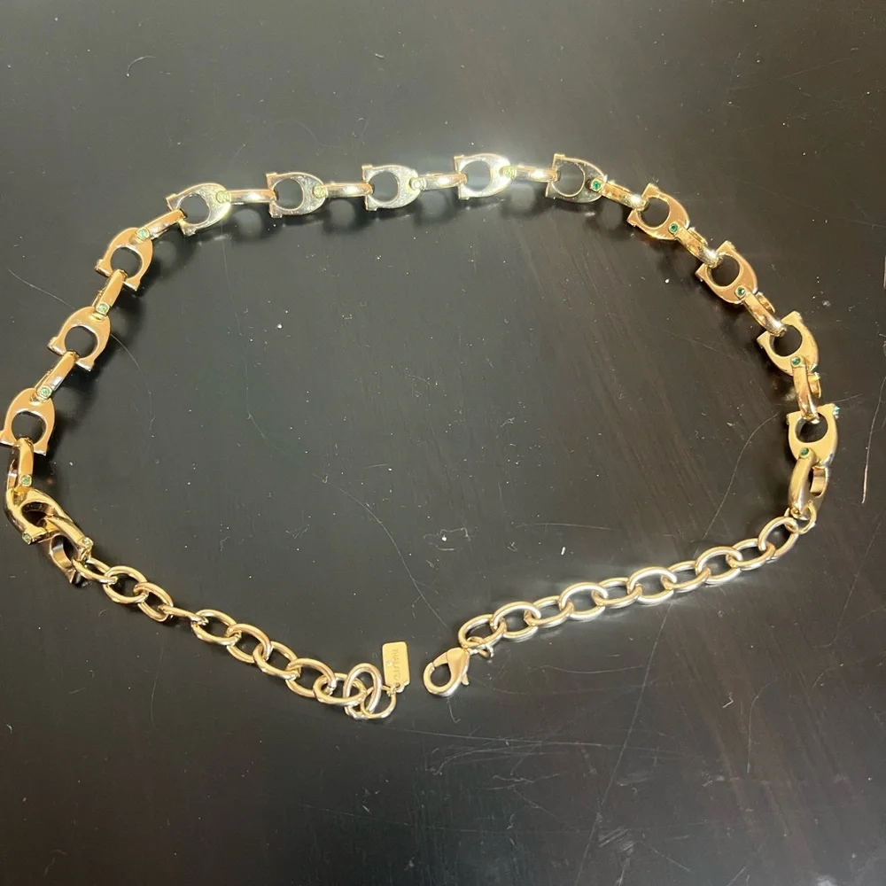 Coach Choker - Picture 1 of 5